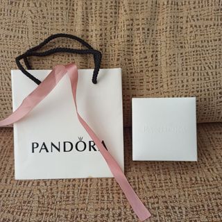 PANDORA 