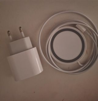 Cargador móvil inalambrico