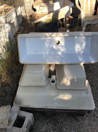 Lavandini, lavatoii, fontane