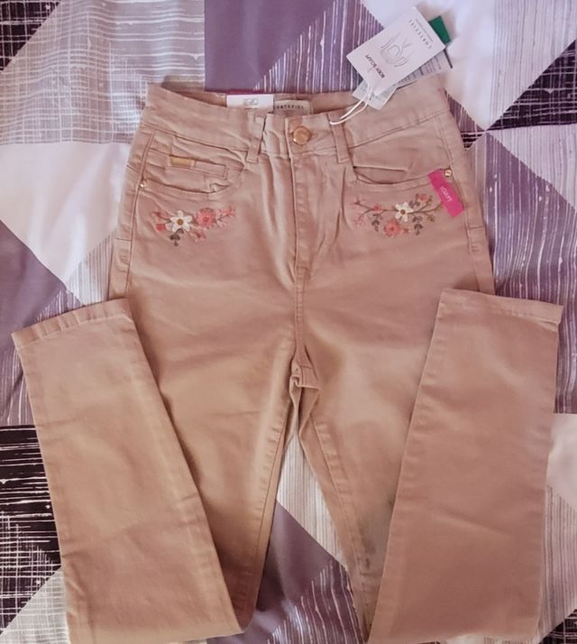 Pantalón Cortefiel esculpe silueta T36