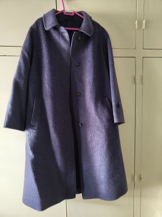 Abrigo vintage de lana color morado para mujer