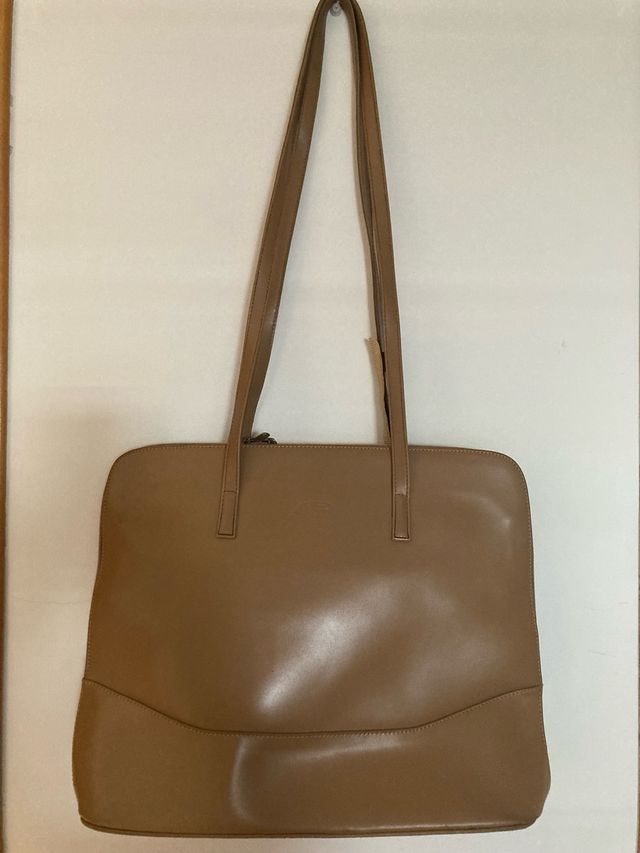 bolso de piel beige