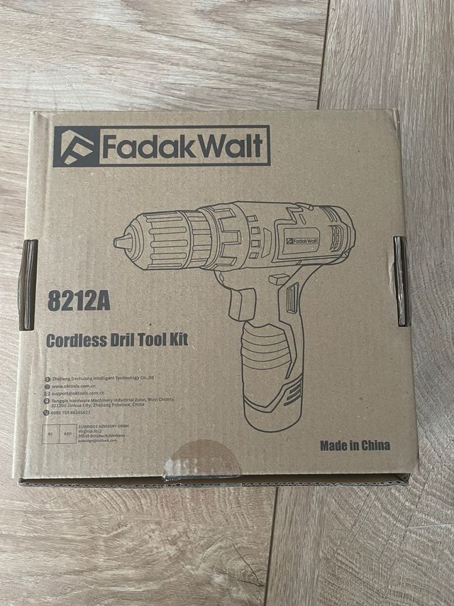 Trapano avvitatore 12v + kit accessori