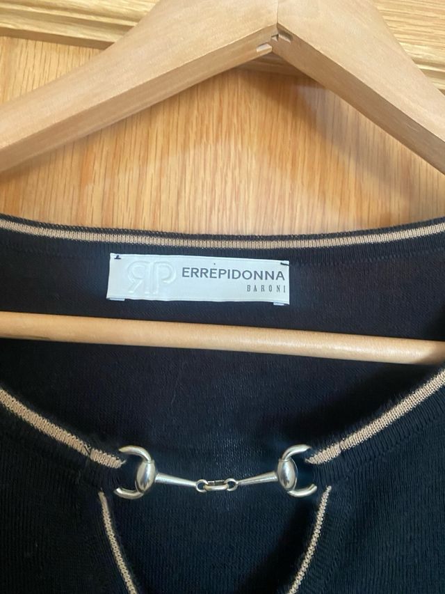 Jersey negro T 42 ERREPIDONNA