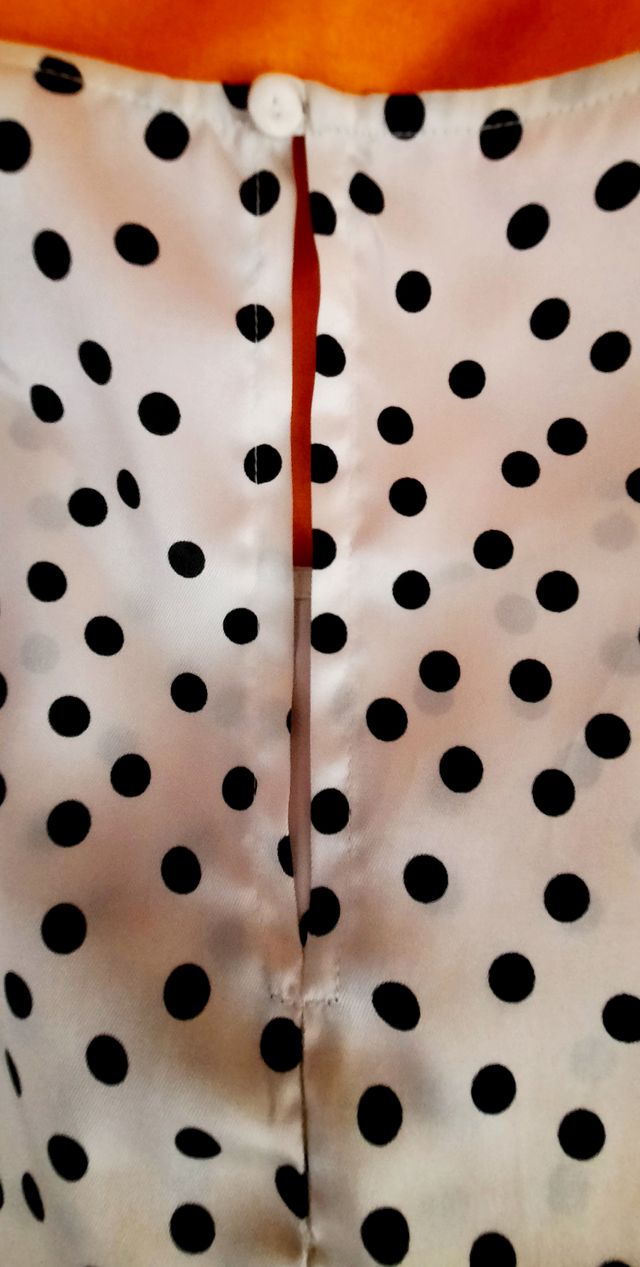 Blusa Mango pois neri