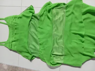 Vestido corto fiesta talla 42-44.