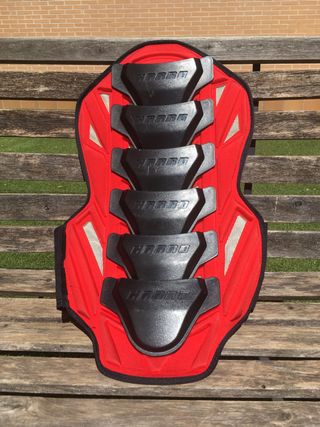 OFERTON Mono Dainese + regalo espaldera