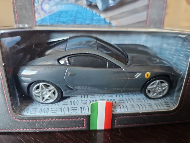 1:38 Shell Vpower Ferrari 599 GTB
