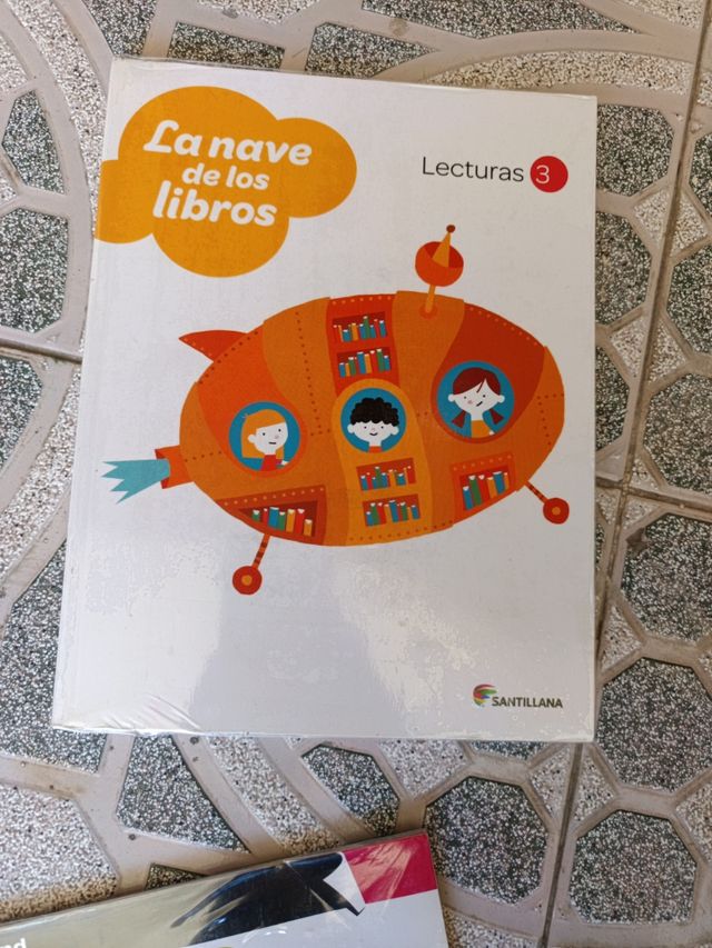 Lote de libros de texto de tercero de primaria 