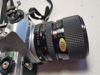 PENTAX MG con objetivo Vivitar 28-70mm/1:3,9-4,8