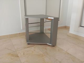tavolo in formica grigio con vetro