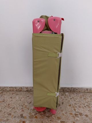 Cuna de viaje.