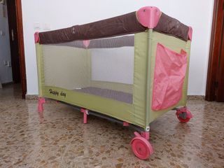 Cuna de viaje.