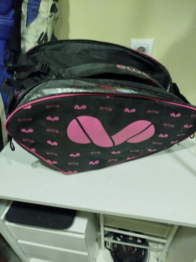 Pala pádel y paletero