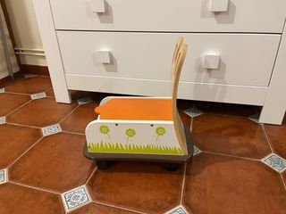 Correpasillos madera