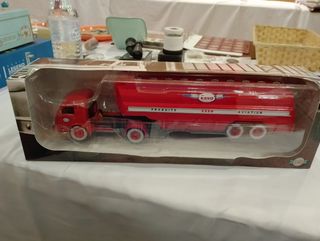 Trailer a escala 
