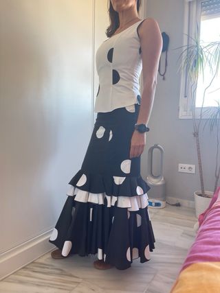 Falda rociera y corpiño