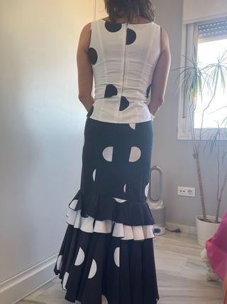 Falda rociera y corpiño