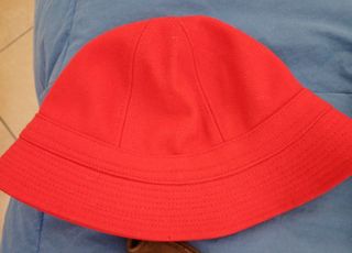 Cappellino rosso