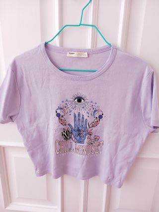 Camiseta lila