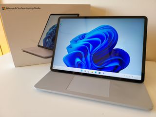 surface laptop studio i7 16GB/512GB Meet the new Surface Laptop