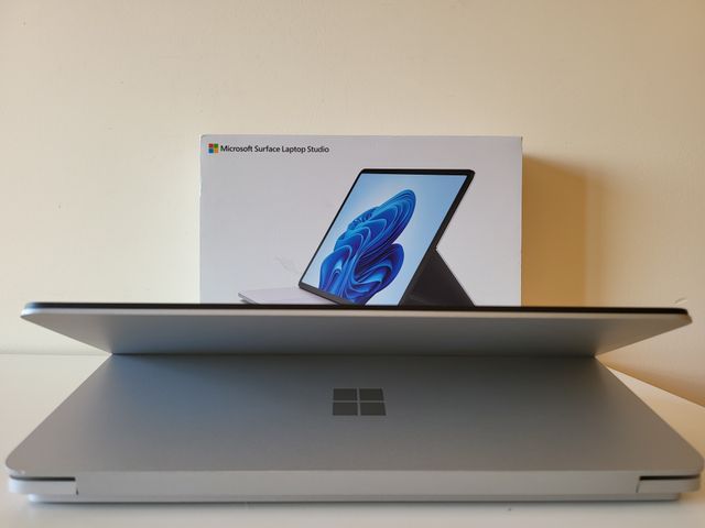 Microsoft Surface Laptop Studio (i7/16Gb/512Gb)