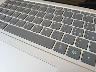 Microsoft Surface Laptop Studio (i7/16Gb/512Gb)