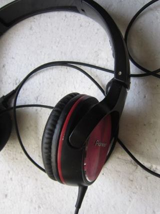 Auriculares cascos Pioneer SE-MJ532 rosas