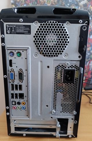 Torre Packard Bell imedia S3720 - 4GB RAM