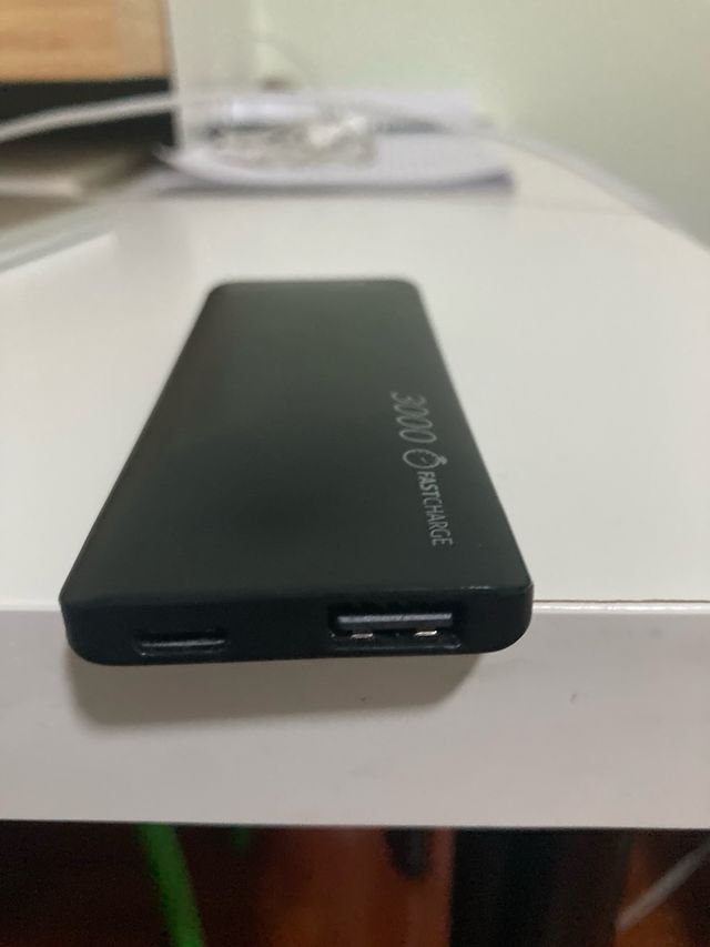 Power bank cellular line