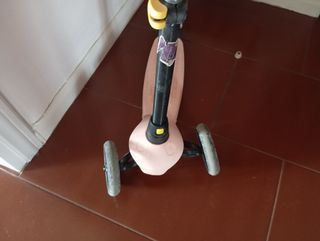 Monopattino rosa