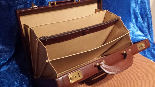 Cartella professionale rigida in pelle