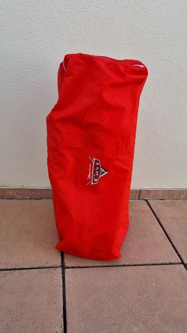 Cuna portatil de viaje con ruedas CARS