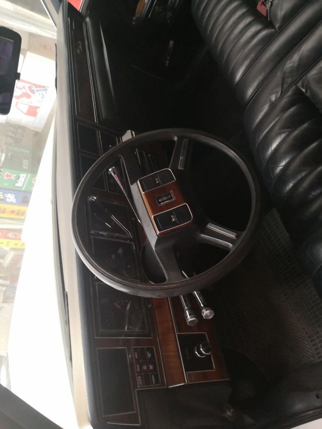 Limusine de carro urbano de Lincoln