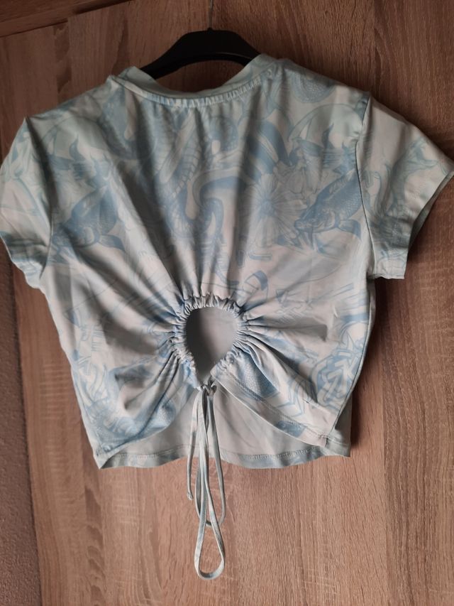 Camiseta Top corto azul y blanco talla 38