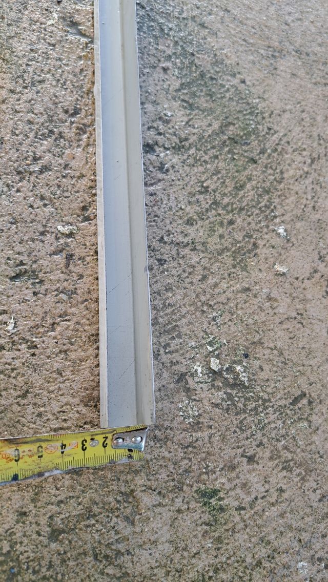 24 Angulos de remate chapa  lacada