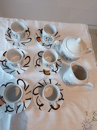 Juego de café 6 tazas pequeñas de porcelana