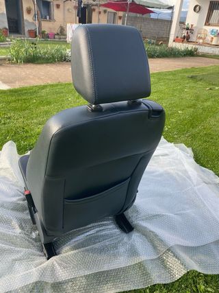 Asiento delantero derecho ford fiesta