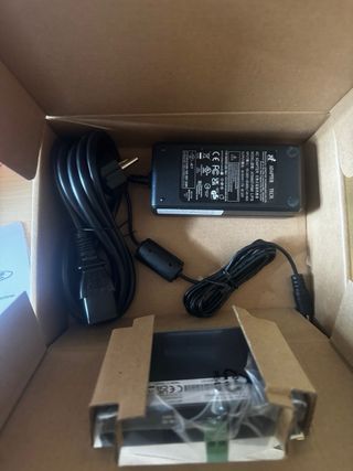 ROLINE Gigabit Ethernet PoE Injector, 4 porte