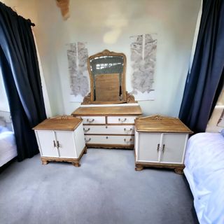 Vitrina madera castaño