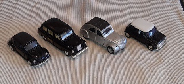 COCHES CLÁSICOS MINIATURA