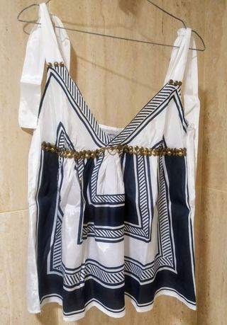 BLUSA TOP BERSHKA