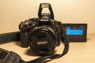 Nikon D5300 Kit objetivo AF-P 18-55mm VR baterias