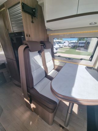 Furgoneta camper Dreamer D55 Limited Select