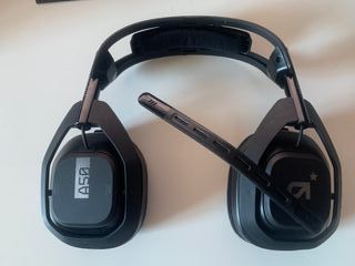 Auriculares astro A50