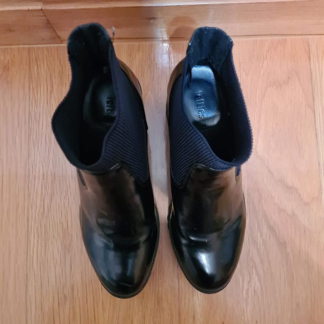 Botines negros Lefties