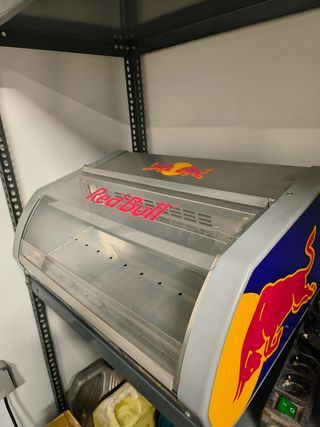 Nevera redbull