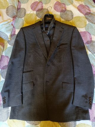 TRAJE COMPLETO ZARA