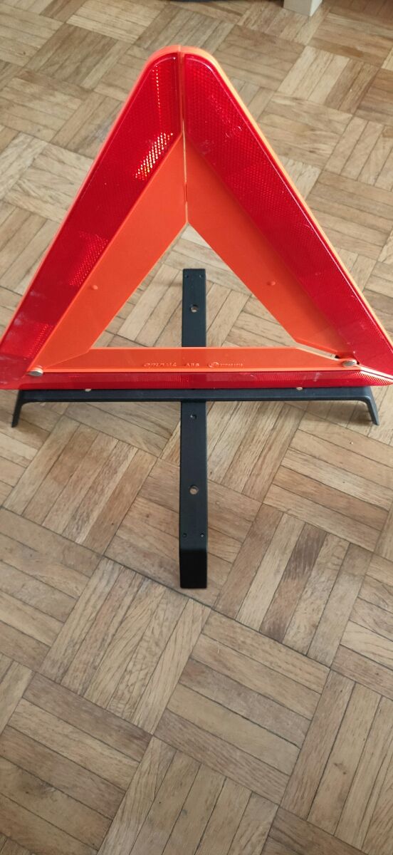 triángulos de emergencia con funda . Plegables