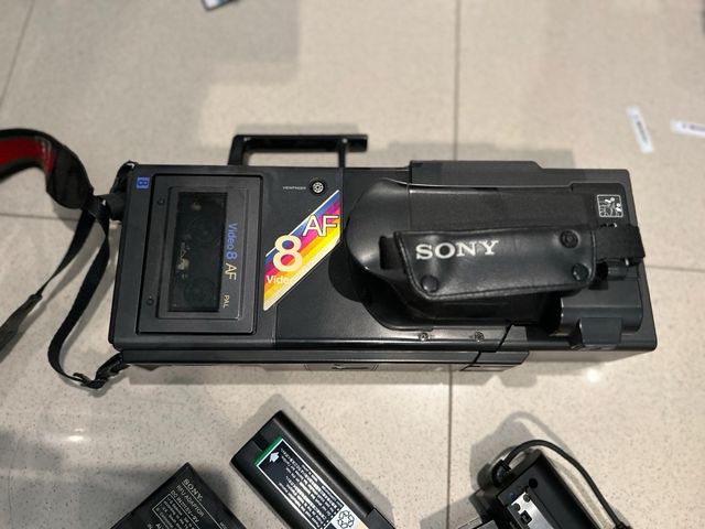 Camara sony v8 y minolta 8mm